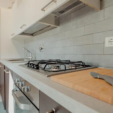 La Mula De X4 Stazione Trieste